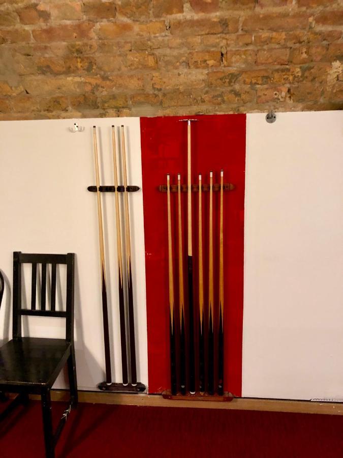Whole Basement Former Pub For Stag Do, Bachelor House Party Flat Budapest Exterior foto